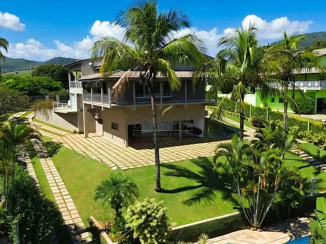 Casa com 3000m² 4 quartos e 5 banheiros, à venda, no bairro Barrocão em Piracaia