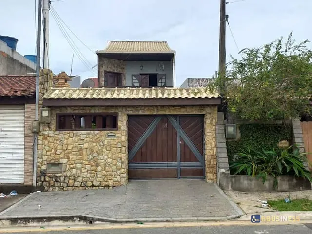 Casa com 125m² 2 quartos e 3 banheiros, à venda, no bairro Parque Penha em Campos dos Goytacazes