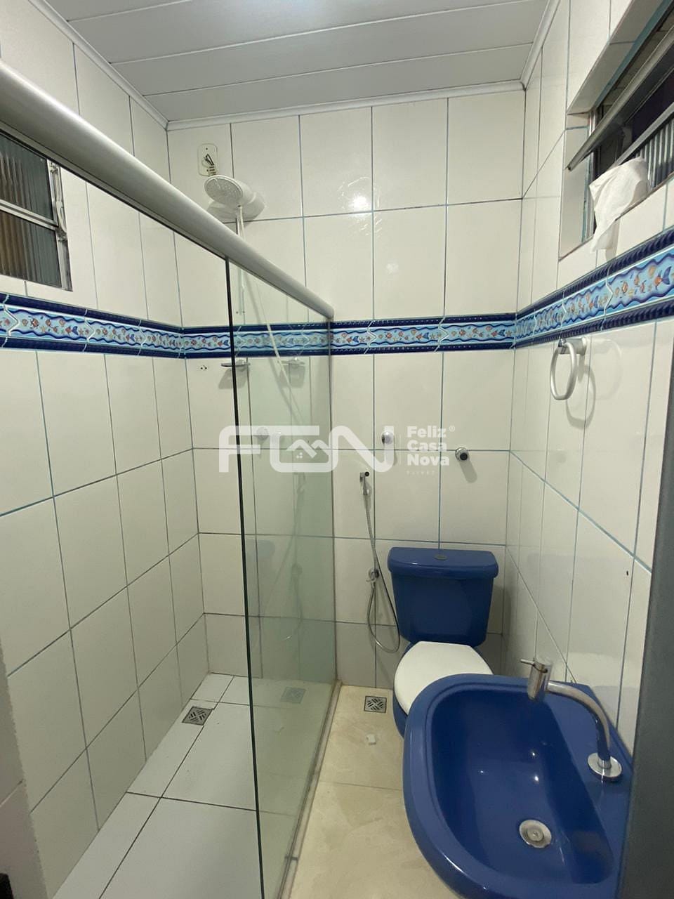 Casa à venda com 2 quartos, 75m² - Foto 9