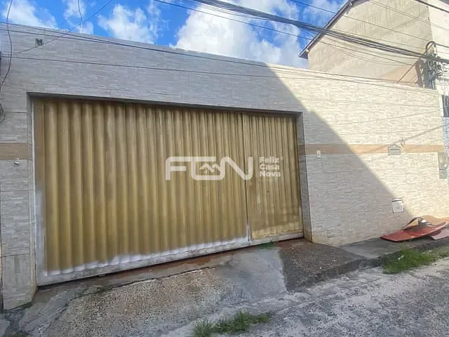 Casa 2 quartos e 2 banheiros, à venda, no bairro Piaçaveira em Camaçari