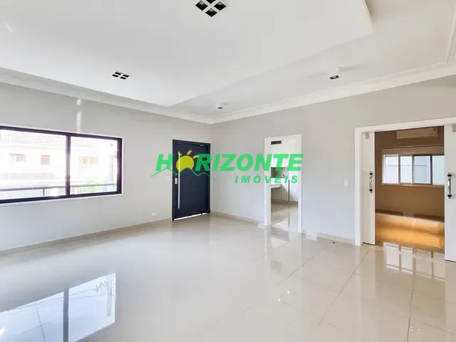 Casa com 367m² 4 quartos e 6 banheiros, à venda, no bairro Urbanova em São José dos Campos