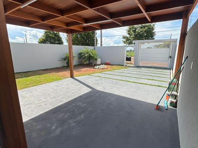 Casa com 300m² 4 quartos e 1 banheiro, à venda, no bairro Jardim Bougainville em Sinop