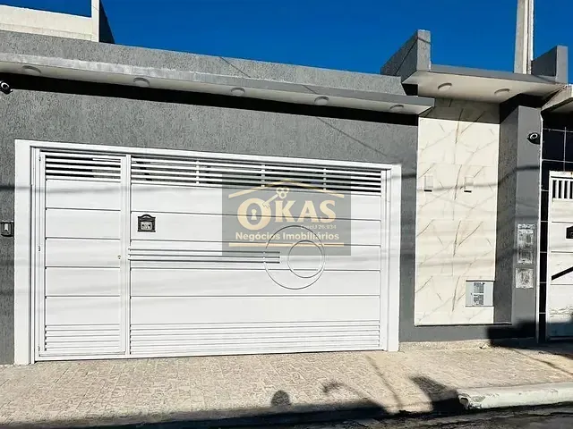 Casa com 175m² 2 quartos e 3 banheiros, à venda, no bairro Jardim Quaresmeira III em Suzano