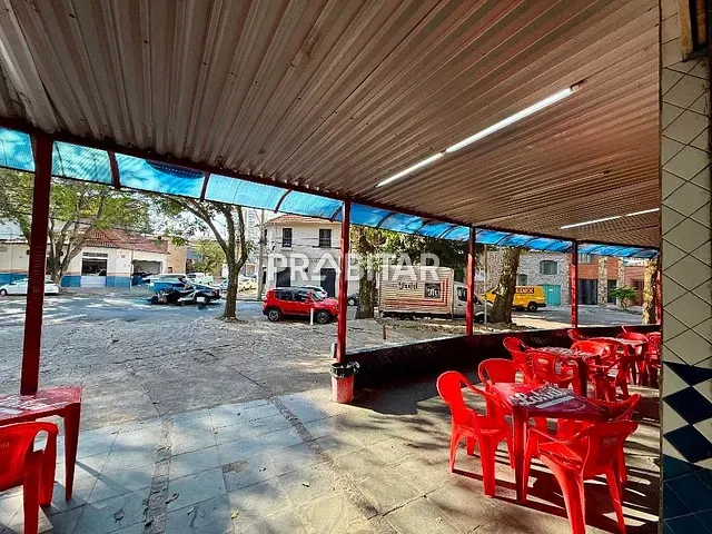 Casa com 650m², à venda, no bairro Bela Aliança em São Paulo