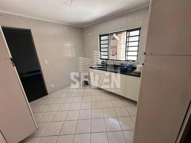 Casa com 157m² 3 quartos e 2 banheiros, à venda, no bairro Vila Bela em Bauru
