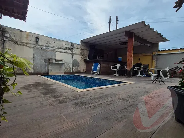 Casa 2 quartos e 2 banheiros, à venda, no bairro Real em Praia Grande