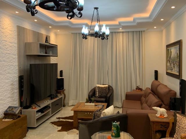 Casa com 1277m² 3 quartos e 3 banheiros, à venda, no bairro Salto em Extrema