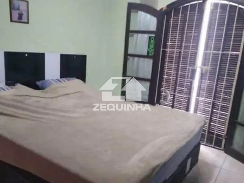 Casa, 3 quartos, 195 m² - Foto 8