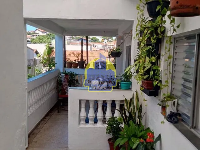 Casa com 248m² 3 quartos e 2 banheiros, à venda, no bairro Quitaúna em Osasco