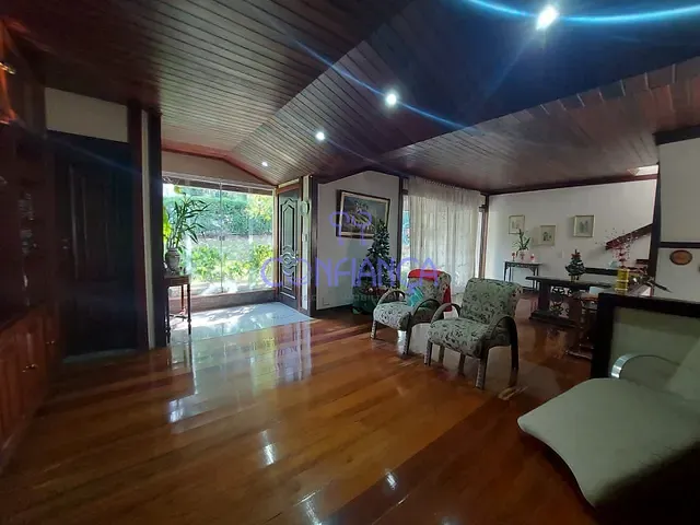Casa com 325m² 4 quartos e 4 banheiros, à venda, no bairro Campo Grande em Rio de Janeiro