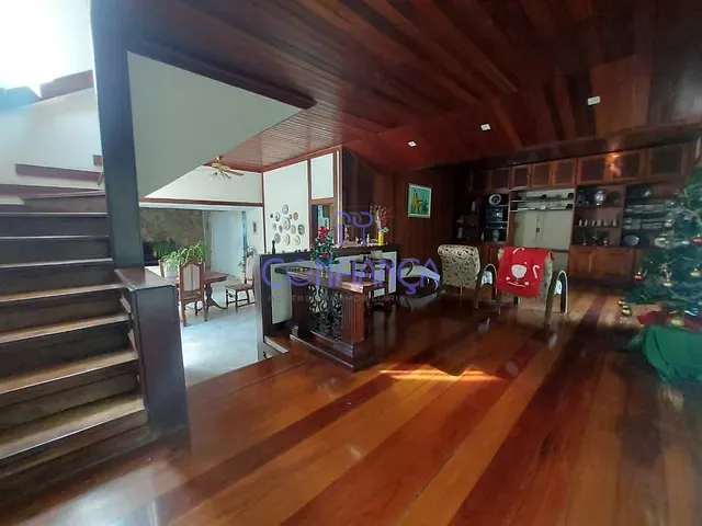 Casa com 325m² 4 quartos e 4 banheiros, à venda, no bairro Campo Grande em Rio de Janeiro
