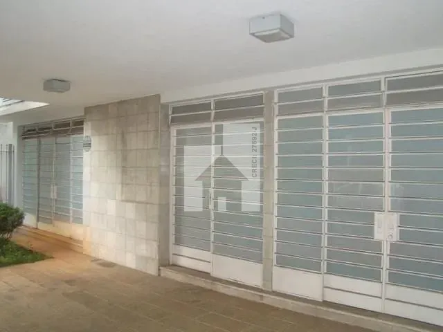 Casa com 388m² 3 quartos e 5 banheiros, à venda, no bairro Centro em Jundiaí