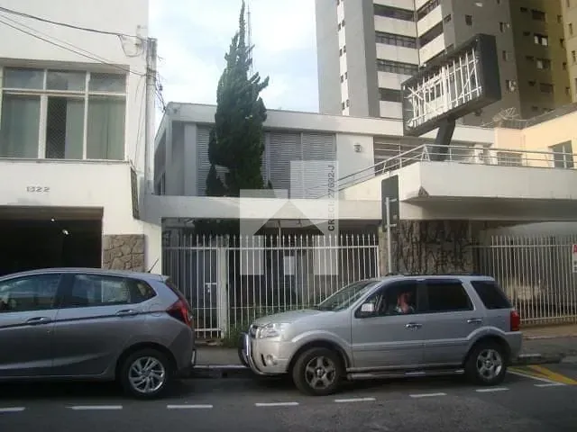 Casa com 388m² 3 quartos e 5 banheiros, à venda, no bairro Centro em Jundiaí