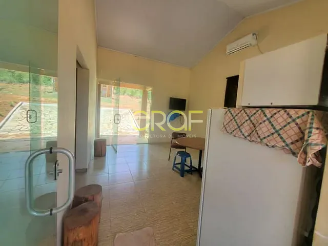 Casa 2 quartos e 1 banheiro, à venda, no bairro Centro em Formosa