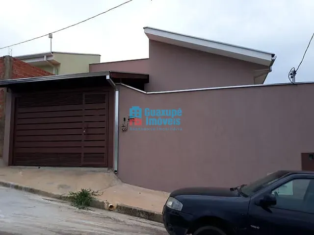 Casa com 100m² 3 quartos e 2 banheiros, à venda, no bairro Jardim Ouro Verde em Guaxupé