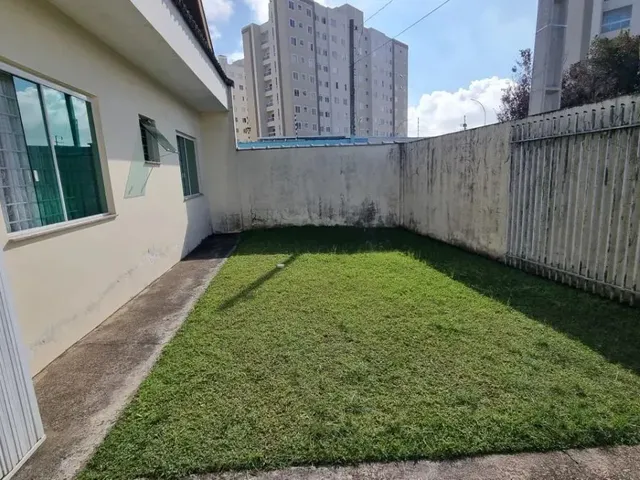 Casa 3 quartos e 1 banheiro, à venda, no bairro Uberaba em Curitiba