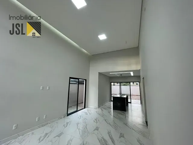 Casa com 300m² 3 quartos e 2 banheiros, à venda, no bairro Condomínio Terras do Vale em Caçapava