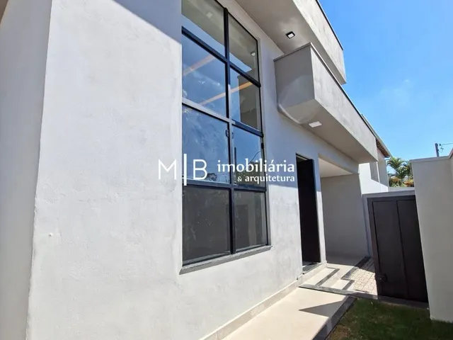 Casa 3 quartos e 2 banheiros, à venda, no bairro Residencial Sant'ana I em Lavras