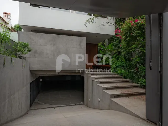 Casa com 376m² 3 quartos e 6 banheiros, à venda, no bairro Jardim Paulista em São Paulo