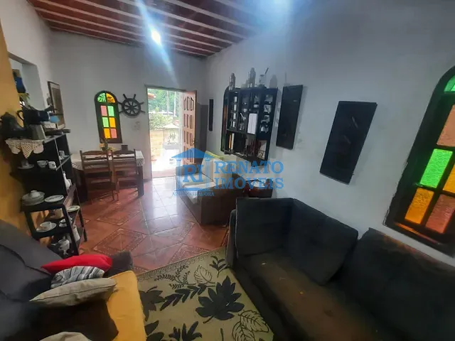 Casa com 480m² 2 quartos e 2 banheiros, à venda, no bairro Araçatiba em Maricá