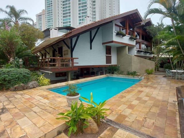 Foto do Casa - Casa com 6 dormitórios à venda, 514 m² por R$ 2.790.000 - Jardim das Colinas - São José dos Campos/SP | RUSSI IMÓVEIS