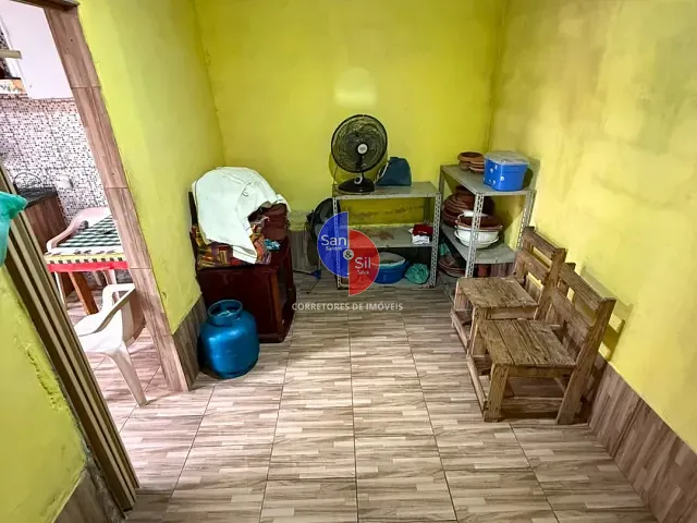 Casa com 432m² 3 quartos e 2 banheiros, à venda, no bairro Jardim Santo Antônio em Magé