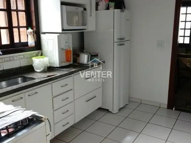 Casa com 333m² 3 quartos e 2 banheiros, à venda, no bairro Residencial São Charbel em Taubaté