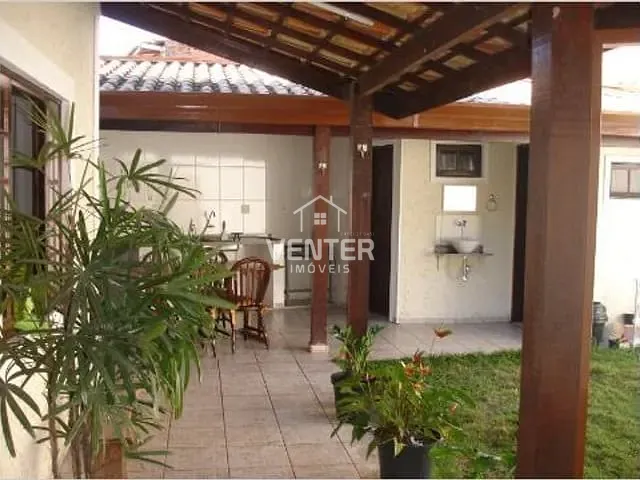 Casa com 333m² 3 quartos e 2 banheiros, à venda, no bairro Residencial São Charbel em Taubaté