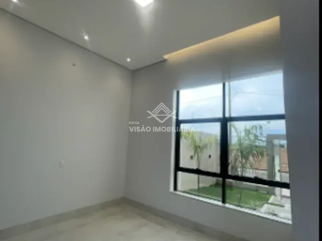 Casa 3 quartos e 1 banheiro, à venda, no bairro Residencial Recanto Suíço em Sinop