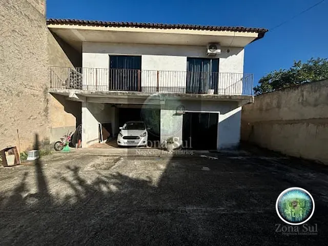 Casa com 250m² 3 quartos e 4 banheiros, à venda, no bairro Vossoroca em Votorantim