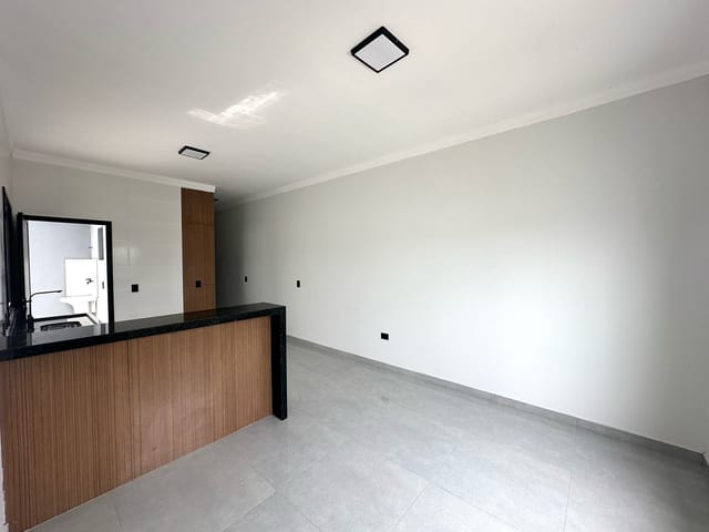 Foto do Casa - Lindo imóvel à venda, casa nova, Minha Casa Minha Vida, 2 dormitórios, bairro do Golfinho em Caraguatatuba, SP | Área 12 imóveis