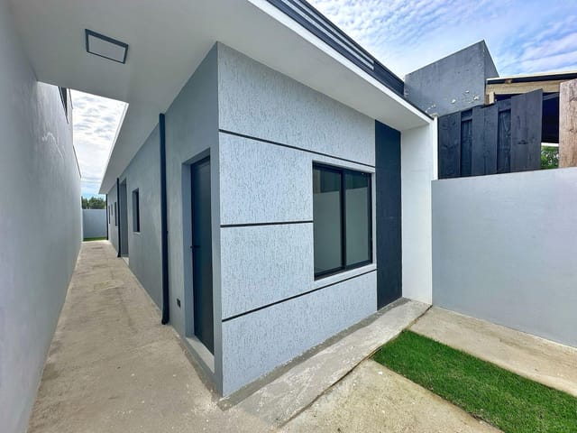 Foto do Casa - Lindo imóvel à venda, casa nova, Minha Casa Minha Vida, 2 dormitórios, bairro do Golfinho em Caraguatatuba, SP | Área 12 imóveis