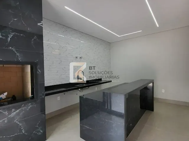 Casa com 200m² 3 quartos e 2 banheiros, à venda, no bairro Loteamento Park Gran Reserve em Indaiatuba