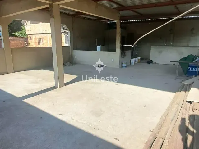 Casa 3 quartos e 2 banheiros, à venda, no bairro Paulo VI em Belo Horizonte