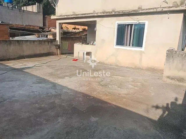Casa 3 quartos e 2 banheiros, à venda, no bairro Paulo VI em Belo Horizonte