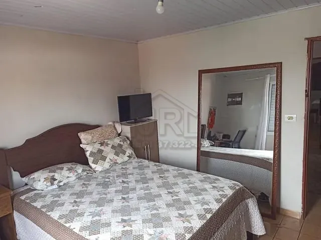 Casa com 250m² 3 quartos e 3 banheiros, à venda, no bairro Parque das Américas em Mauá