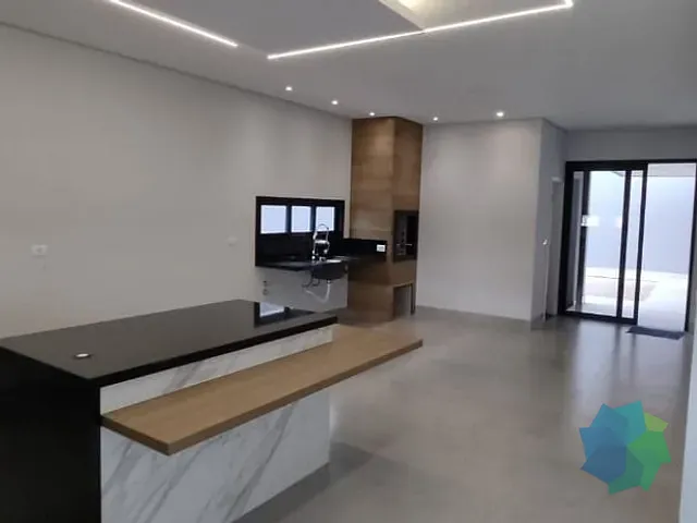 Casa com 341m² 3 quartos e 2 banheiros, à venda, no bairro Condomínio Lagos D'Icaraí em Salto
