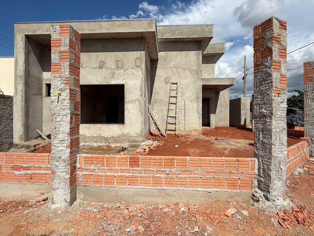 Casa com 378m² 3 quartos e 1 banheiro, à venda, no bairro Parque Amazonas em Sinop
