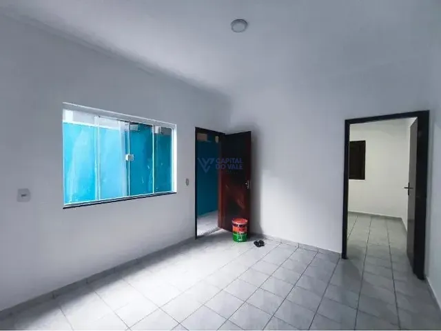 Casa 3 quartos e 2 banheiros, à venda, no bairro Jardim Portugal em São José dos Campos