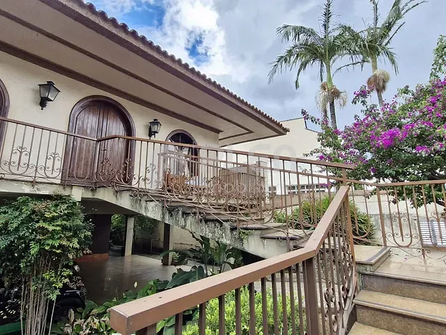 Casa 4 quartos e 6 banheiros, à venda, no bairro Vila Albertina em São Paulo