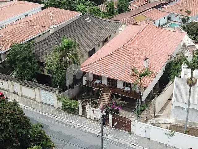 Casa 4 quartos e 6 banheiros, à venda, no bairro Vila Albertina em São Paulo