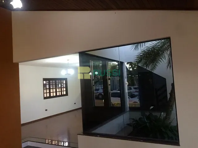 Casa com 252m² 3 quartos e 3 banheiros, à venda, no bairro Urbanova em São José dos Campos