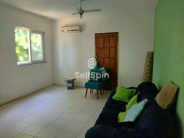 Casa 3 quartos e 3 banheiros, para alugar, no bairro Itaipu em Niterói