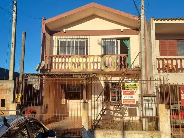 Casa com 300m² 4 quartos e 4 banheiros, à venda, no bairro Simões Lopes em Pelotas