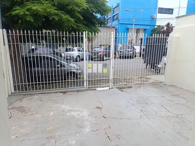 Casa com 165m² 2 quartos e 1 banheiro, para alugar, no bairro Centro em Sumaré