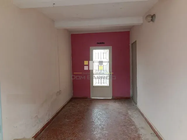 Casa com 165m² 2 quartos e 1 banheiro, para alugar, no bairro Centro em Sumaré