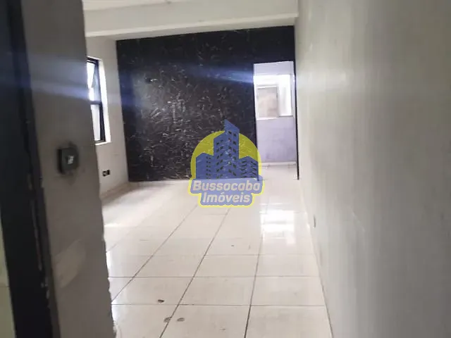 Casa com 70m² 2 quartos e 1 banheiro, à venda ou para alugar, no bairro Bela Vista em Osasco