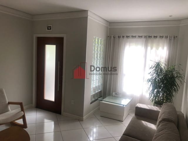 Casa com 190m², à venda, no bairro Santana em Pindamonhangaba