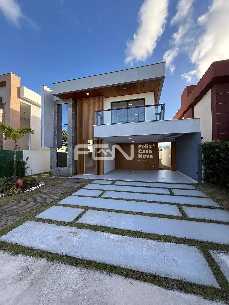 Casa, 3 quartos, 216 m² - Foto 1