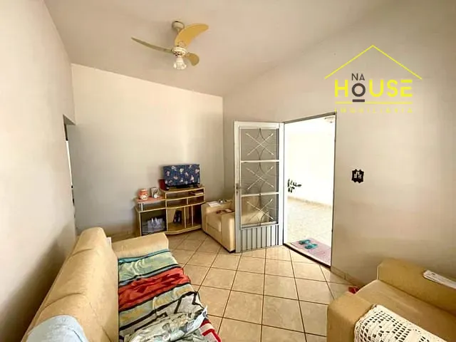 Casa com 250m² 3 quartos e 2 banheiros, à venda, no bairro Vila América em Votuporanga